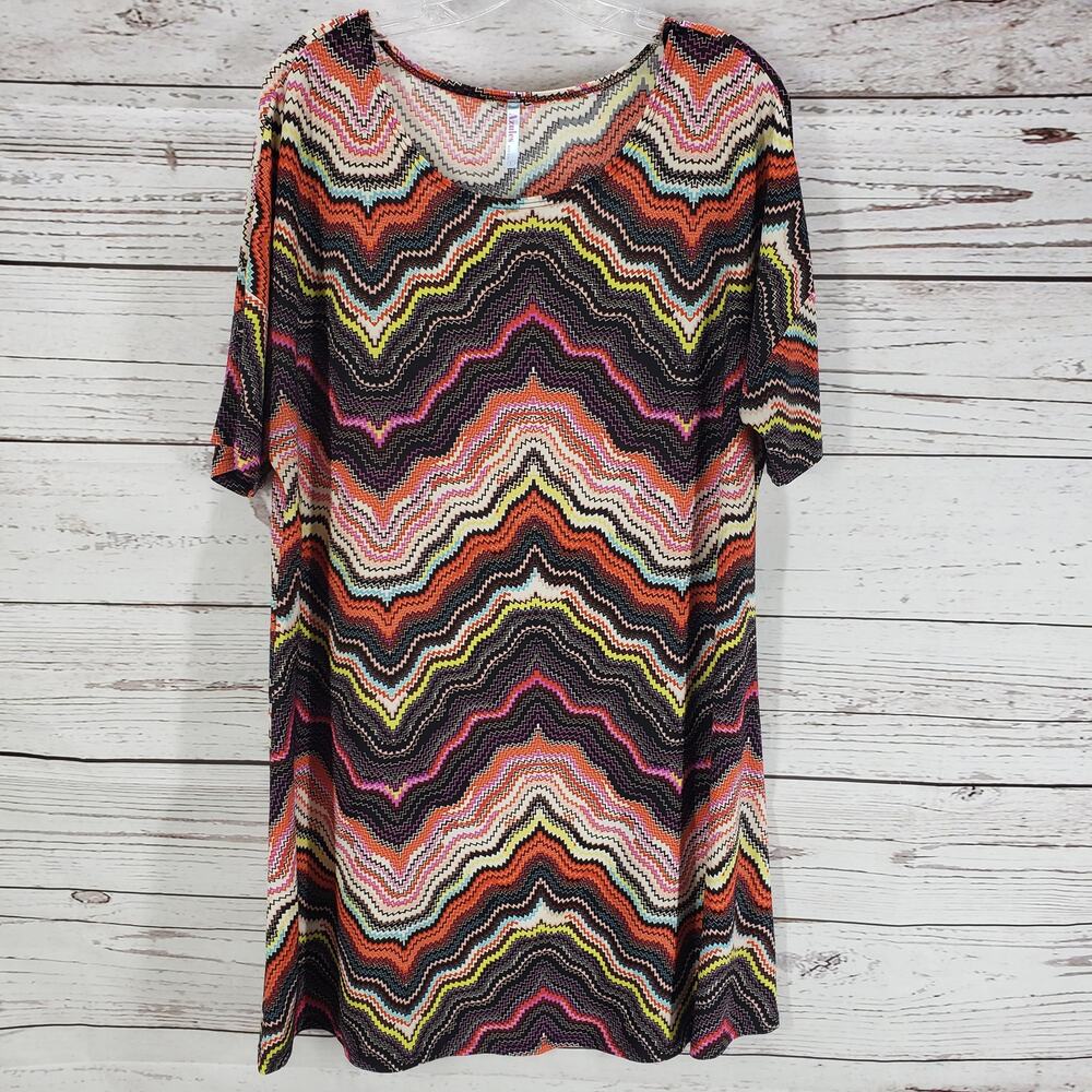 Azules Multicolor  Short Sleeve Boat Neck Dress Size Large